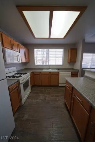 Photo #2: 2633106 Listing 