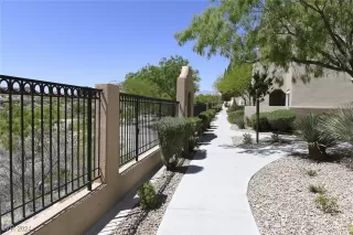 Photo #4: 2633172 Listing 