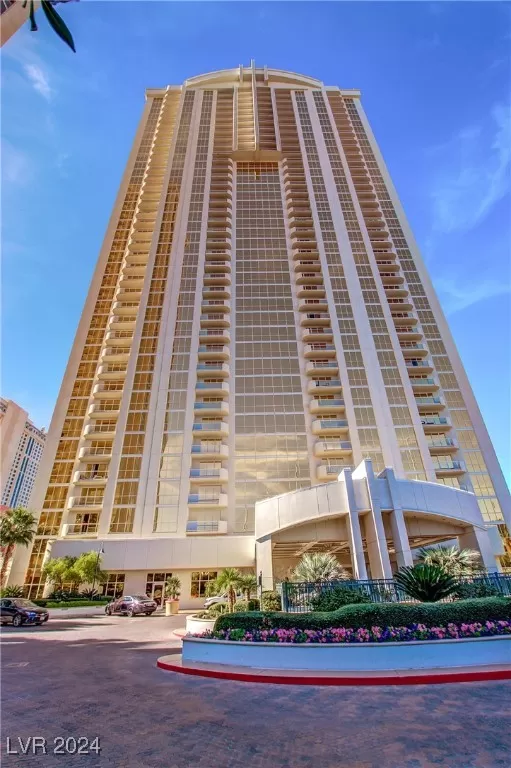 MLS: 2633206 Condo For Sale