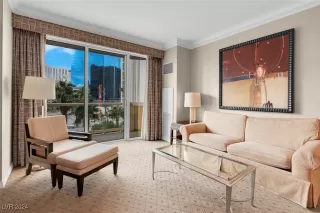 Photo #3: 2633206 Listing