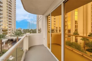 Photo #6: 2633206 Listing