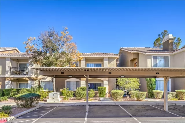 MLS: 2633207 Condo For Sale