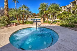 Photo #6: 2633207 Listing