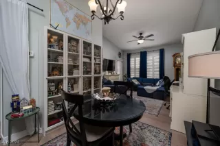 Photo #3: 2633215 Listing