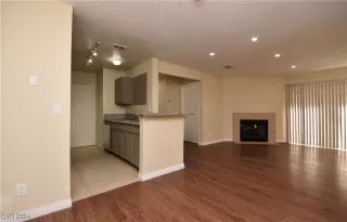 Photo #1: 2633233 Listing 