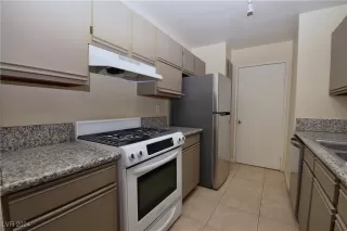 Photo #3: 2633233 Listing 