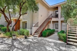 Photo #1: 2633246 Listing 