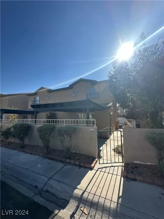 MLS: 2633253 Condo For Sale