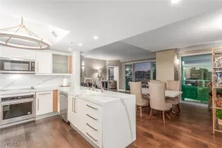 Photo #1: 2633260 Listing