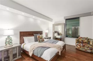 Photo #5: 2633260 Listing