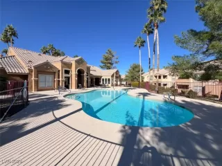 Photo #4: 2633265 Listing 