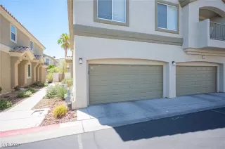 Photo #2: 2633320 Listing