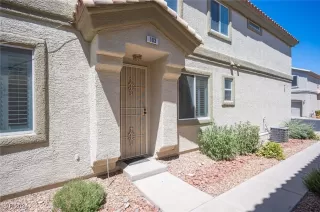 Photo #5: 2633320 Listing