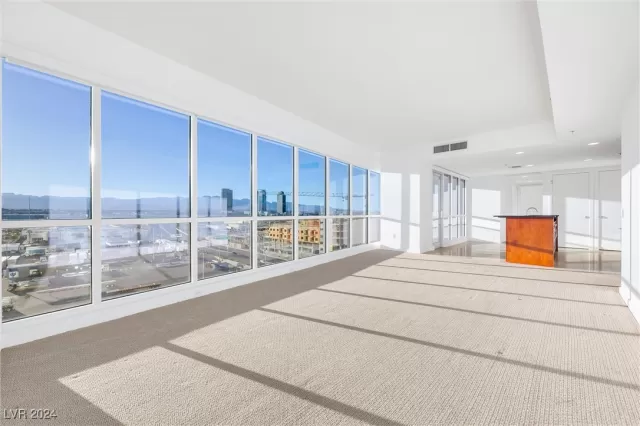MLS: 2633333 Condo For Sale