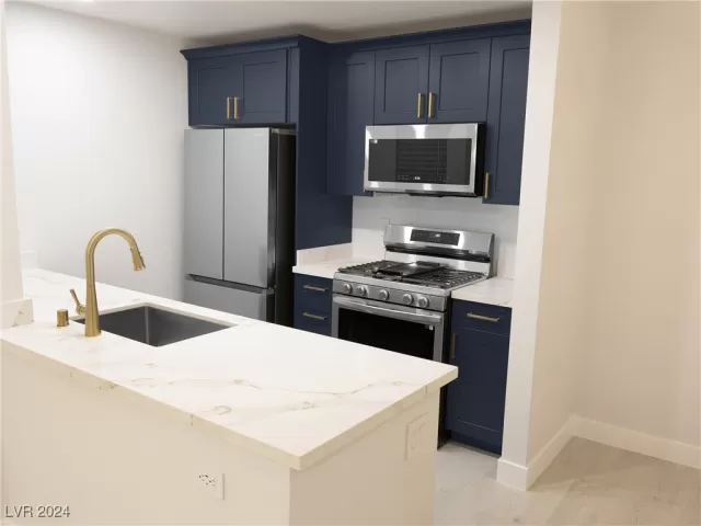 MLS: 2633367 Condo For Sale