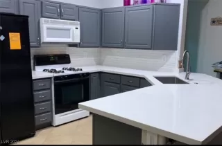 Photo #2: 2633382 Listing 