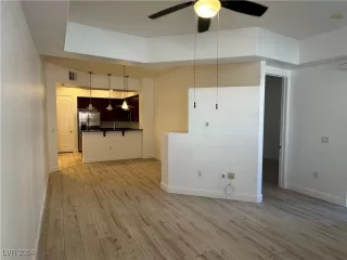 Photo #2: 2633393 Listing 