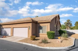 Photo #1: 2633431 Listing