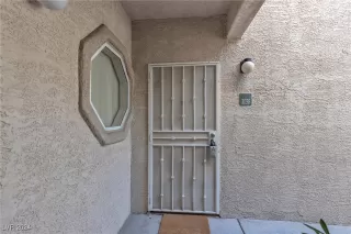 Photo #2: 2633454 Listing