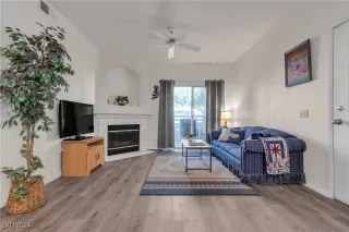 Photo #4: 2633454 Listing