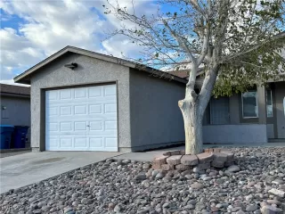 Photo #1: 2633485 Listing