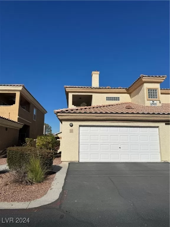 MLS: 2633576 Condo For Sale