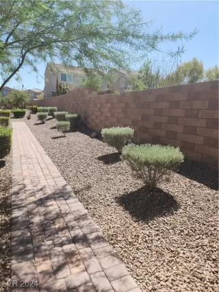 Photo #4: 2633607 Listing 