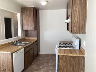 Photo #2: 2633625 Listing 