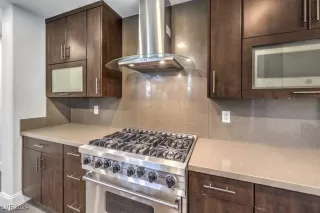 Photo #6: 2633634 Listing