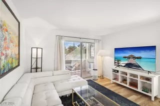 Photo #1: 2633635 Listing