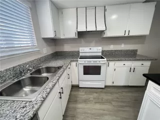 Photo #2: 2633638 Listing 