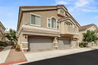 Photo #1: 2633641 Listing 