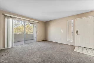 Photo #3: 2633644 Listing 