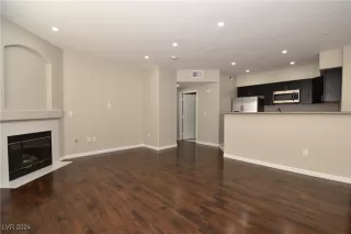 Photo #2: 2633690 Listing 