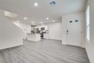 Photo #4: 2633693 Listing 