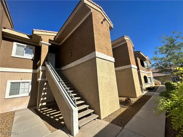 MLS: 2633696 Condo For Sale