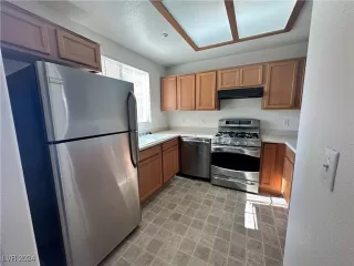 Photo #2: 2633696 Listing 