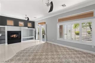 Photo #3: 2633708 Listing