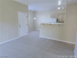 Photo #4: 2633709 Listing 