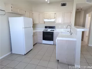 Photo #5: 2633709 Listing 