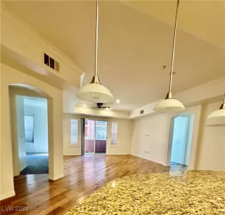 Photo #6: 2633716 Listing 