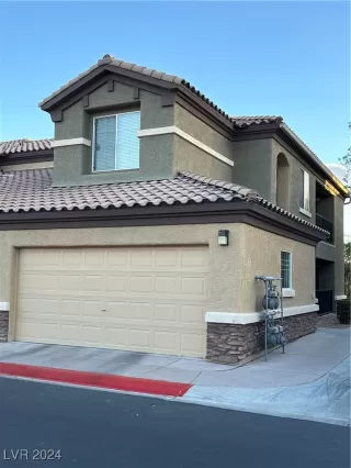 Photo #1: 2633722 Listing 