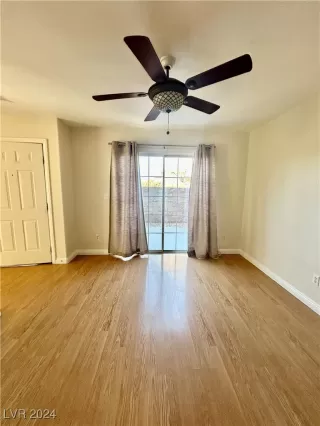 Photo #6: 2633757 Listing 