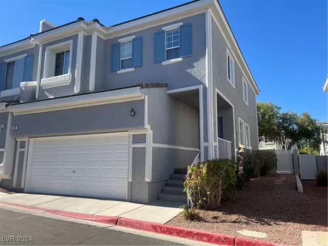 MLS: 2633758 Condo For Sale
