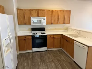 Photo #2: 2633758 Listing 