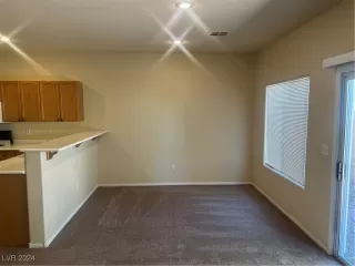 Photo #3: 2633758 Listing 