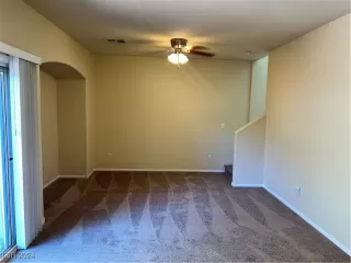 Photo #4: 2633758 Listing 