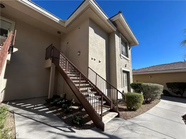 MLS: 2633770 Condo For Sale