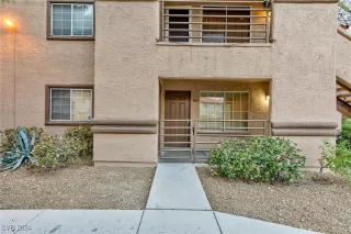 Photo #3: 2633811 Listing