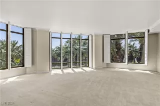 Photo #1: 2633828 Listing 